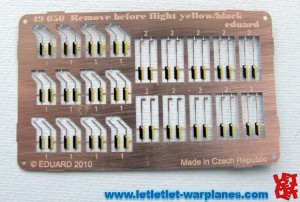 Remove Before Flight yellow/black Eduard 1/48