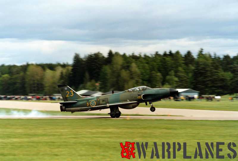 SAAB J 32B from F 3 squadron at Malmslätt during the start. (Photo Jelle Sjoerdsma)