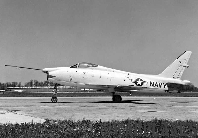 North-American-FJ-4F-Fury-1957-BuNo.-139284-with-rocket-motor-installed