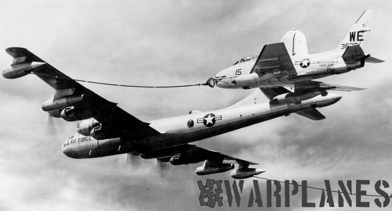 KB-50J-refueling-VMA-214-FJ-4B