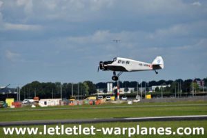 HB-RIM on final landing at Lelystad.