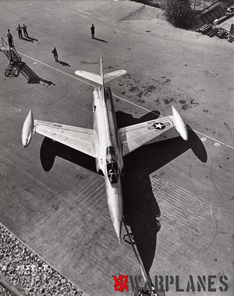 View from above on no. 46-687 with tip tanks